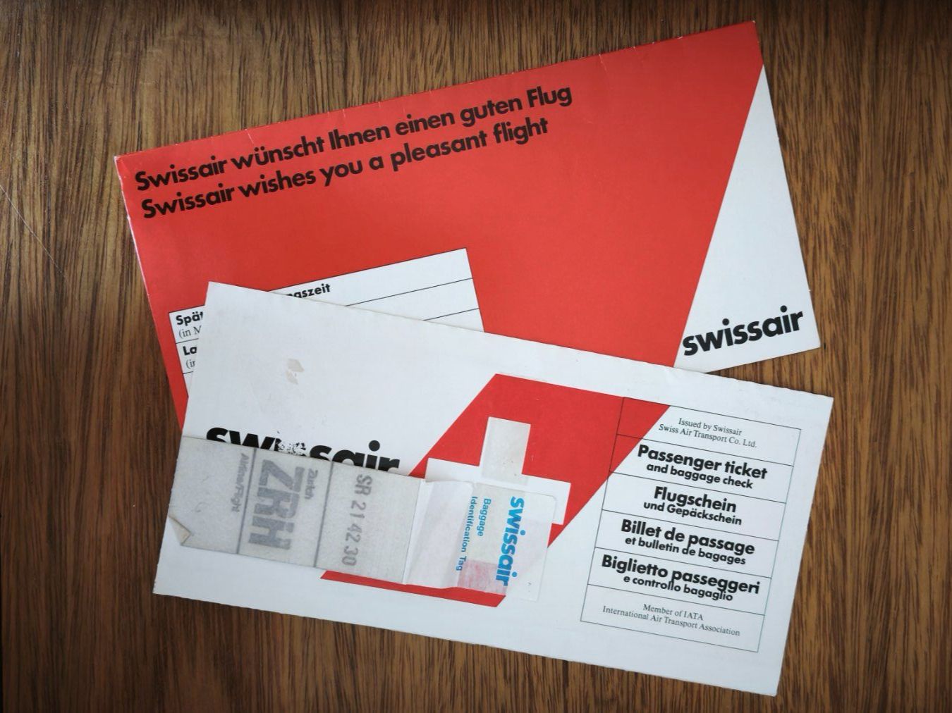 Biglietti: Swissair Fugticket mit Cover – Usato da Aesch BL venduto da Opirol