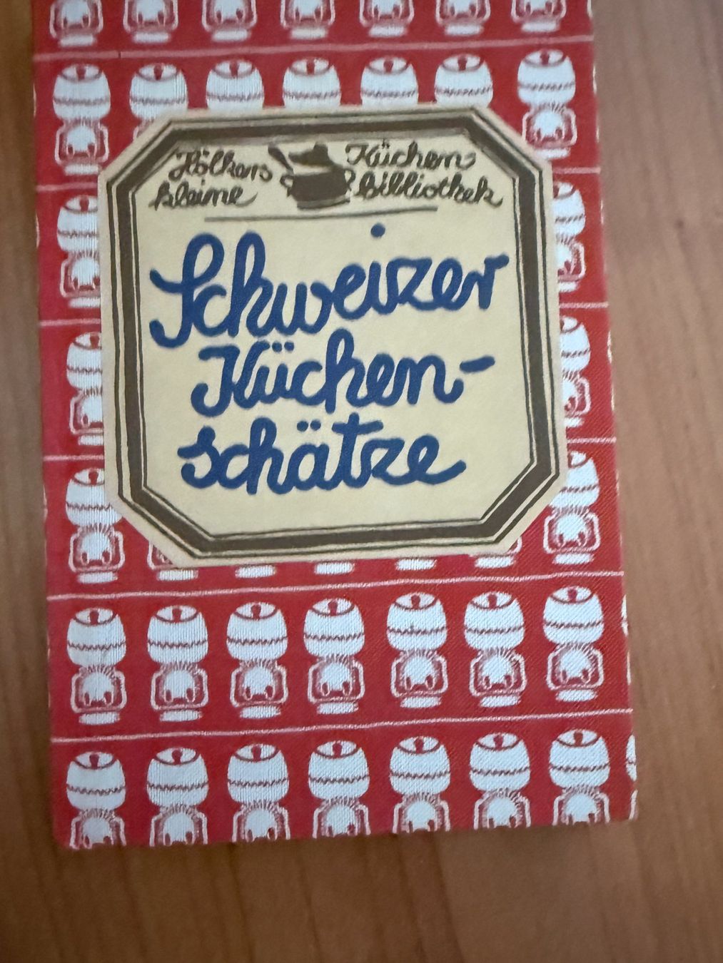 Libri: Schweizer Küchenschätze – Nuovo (secondo la descrizione) da Wängi venduto da squirrelwoman
