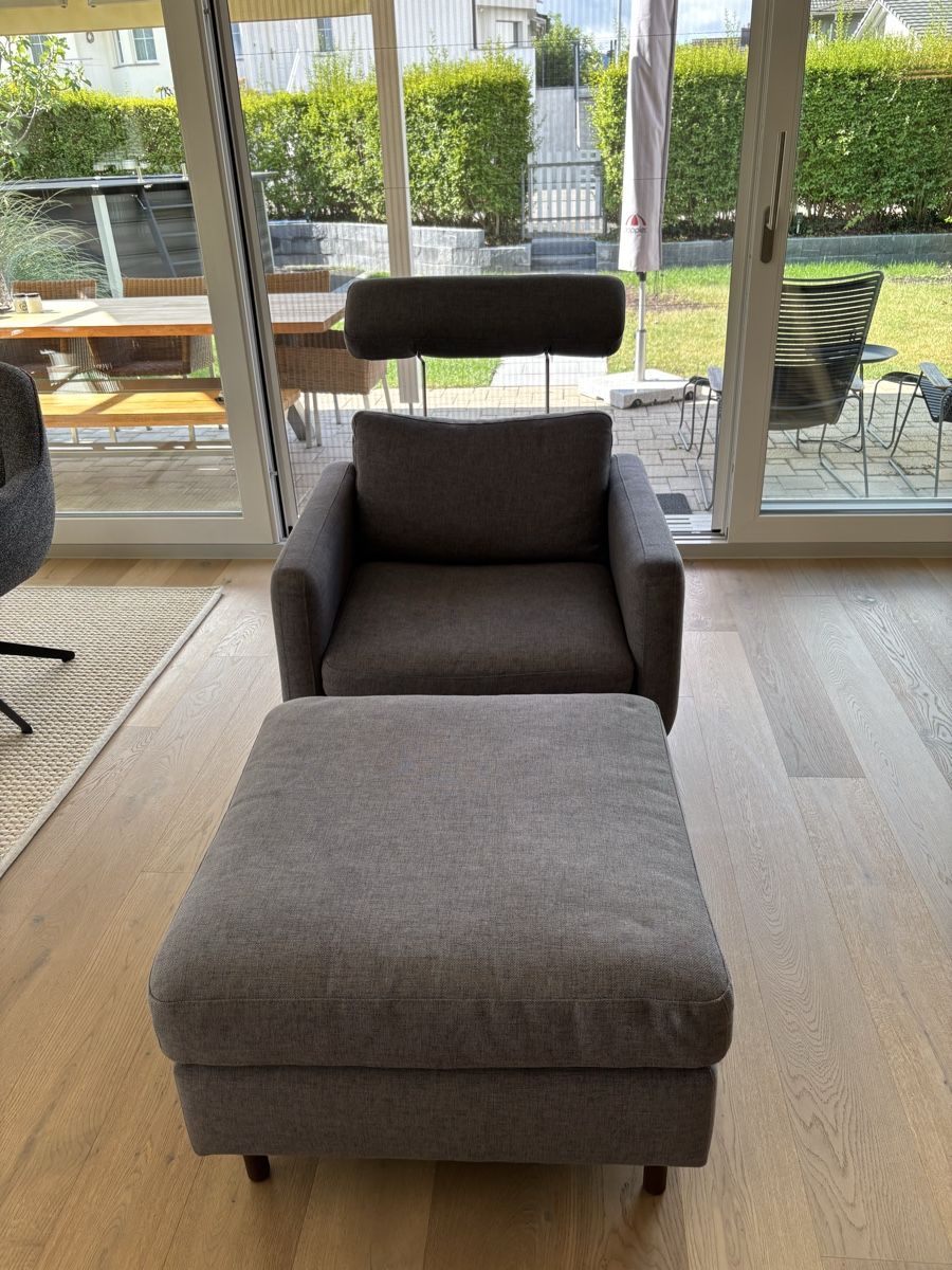 Bolia Poltrone: Bolia Sessel mit Hocker Top Zustand – Usato da Jona venduto da Ilprezzo 1