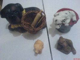 3 Hunde und 1 Affe zum aufstellen