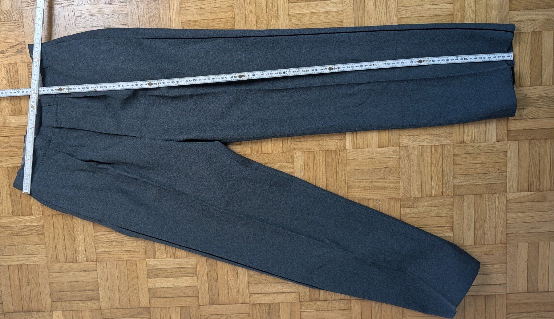 Schweizer Armee Uniformen: Original Schweizer Militär Uniform Hose, Grösse 80 / 38 – Gebraucht aus Zürich von axolottchen 6