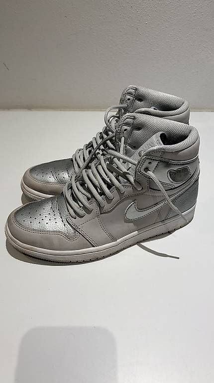 Chaussures hommes: Jordan High silver 42 – D'occasion à Lugano par chs_fjt5 1