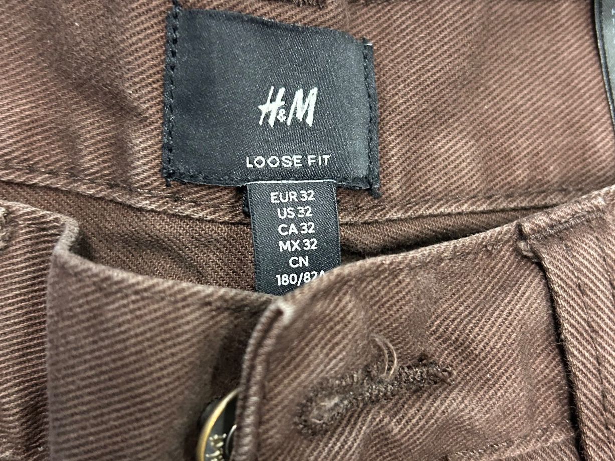 H&M Pantaloni: H+M  Shorts Lose Fit Gr.32 braun – Usato da Birsfelden venduto da Pearl10 1