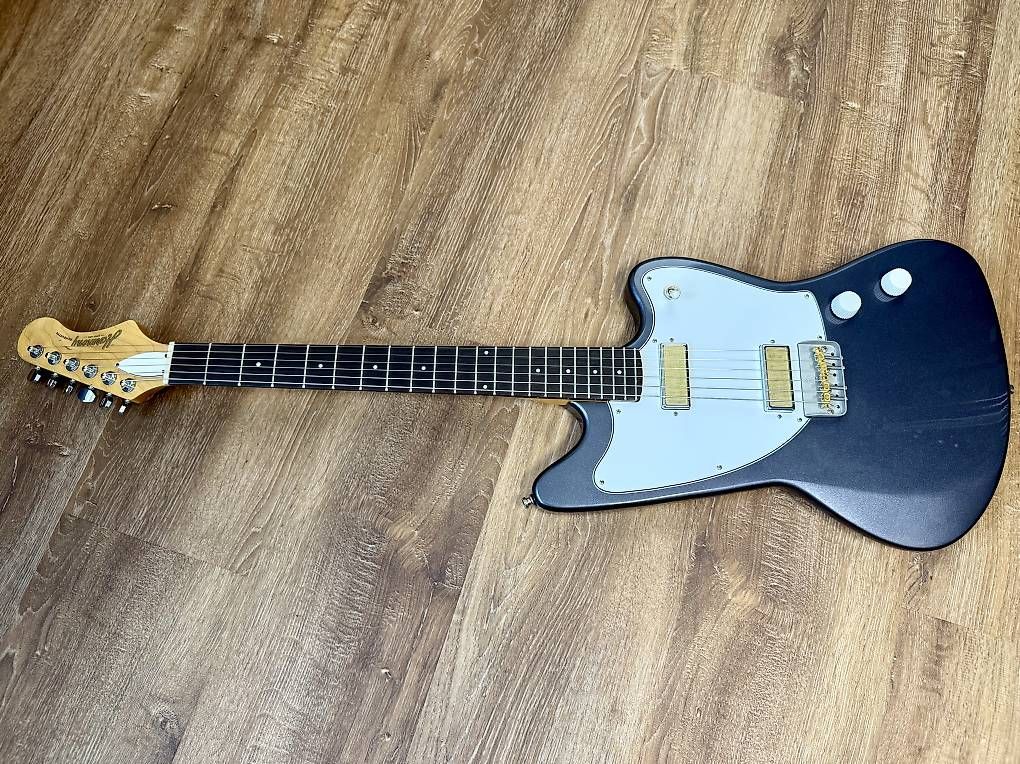 Strumenti musicali: Harmony Silhouette Slate + Mastery Bridge – Usato da Gelterkinden venduto da lullingsounds