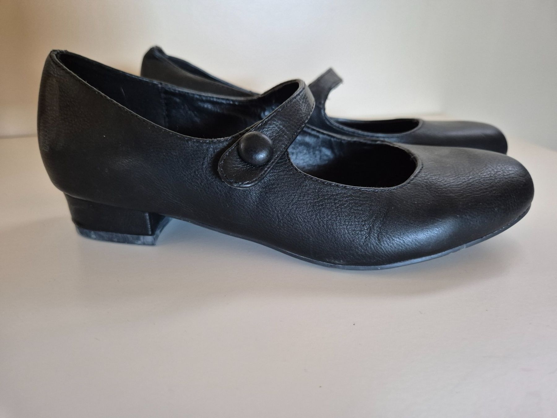 Scarpe per ragazze: Halbschuhe schwarz, Gr. 34, AGAXY – Nuovo (secondo la descrizione) da Dietikon venduto da grafad 2
