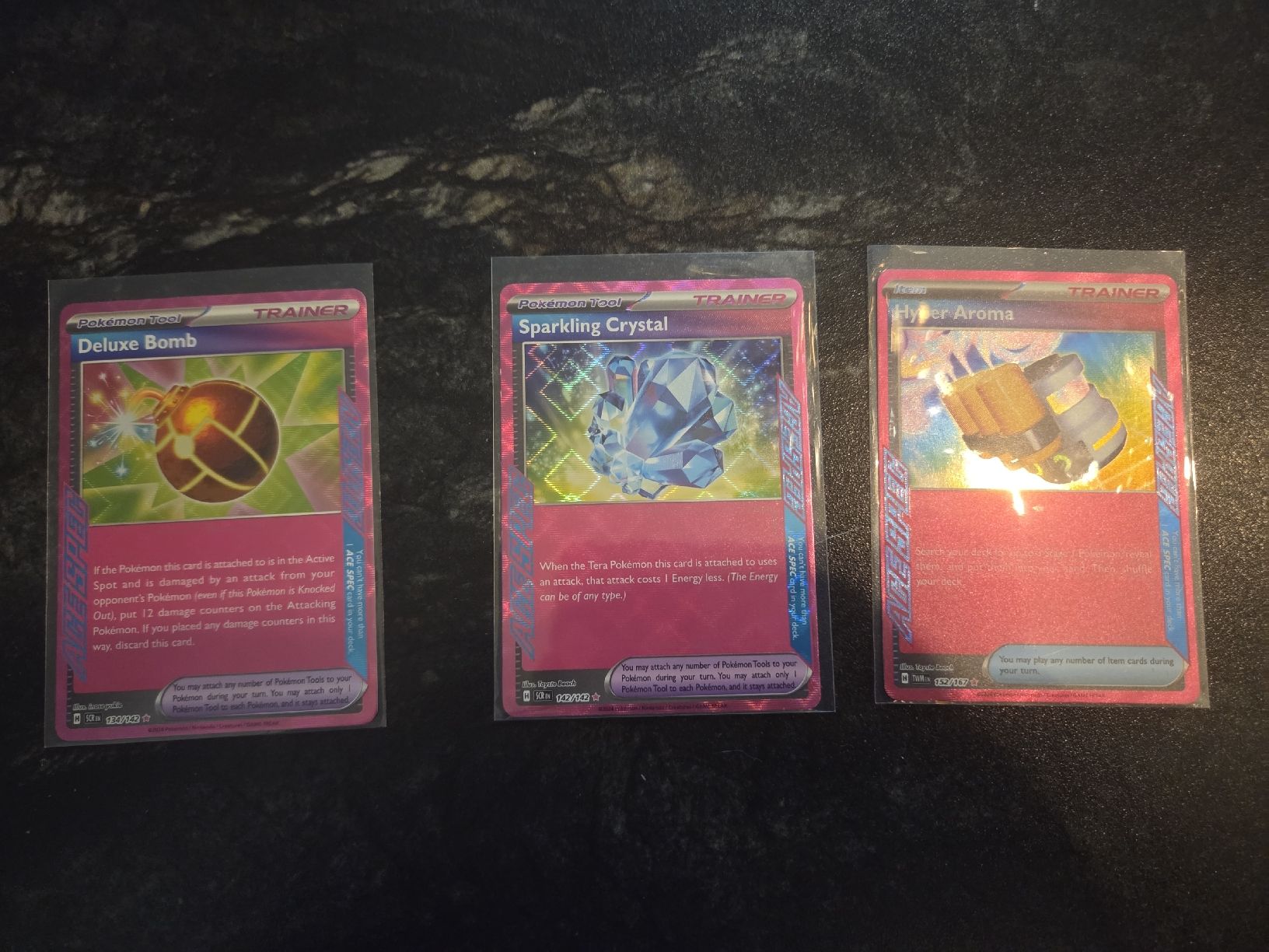 Pokémon Sammelbilder & Trading cards: Pokémon  Hyper Aroma, Deluxe Bomb, Sparkling Crystal – Neu (gemäss Beschreibung) aus Zufikon von Houdiboudi