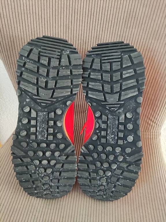 Scarpe da donna: HIDNANDER Designer Schuhe (Gr 38) – Usato da Hinwil venduto da RoZuellig 1