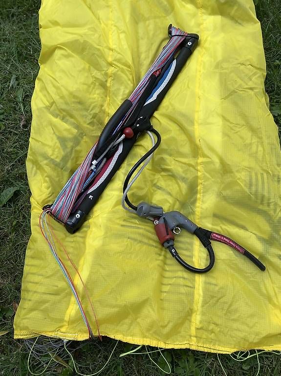 Ozone Kite: Kite 9m2 – D'occasion à Bern par hitch277 4