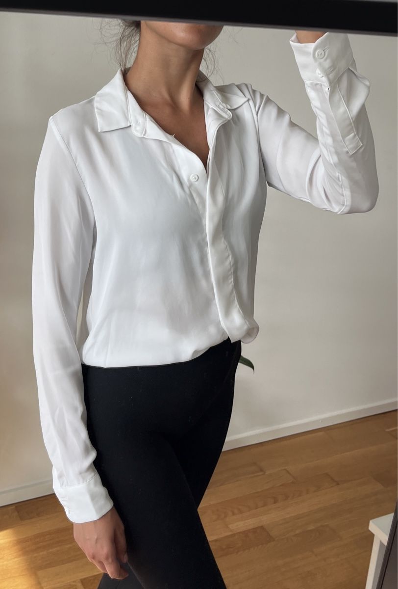 H&M Camicette: Weisse Bluse – Usato da Zürich venduto da a.b.2025