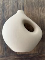 VASE AUS STEINGUT