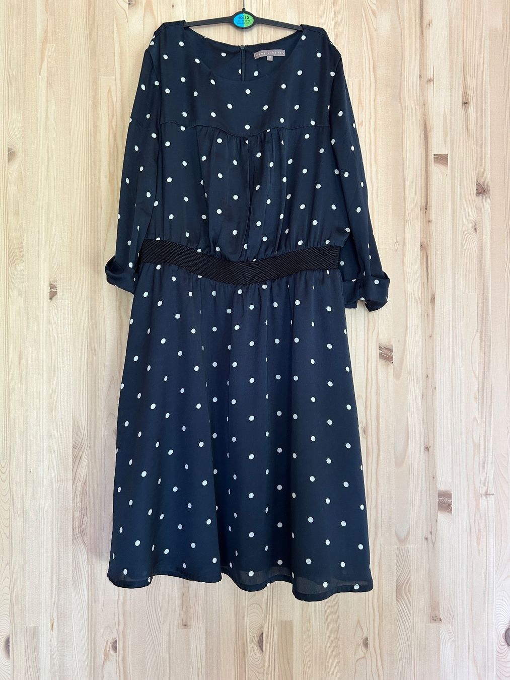 Mint & Berry Kleider: Kleid von Mint & Berry, Grösse 40 – Gebraucht aus Dallenwil von KathiHanna