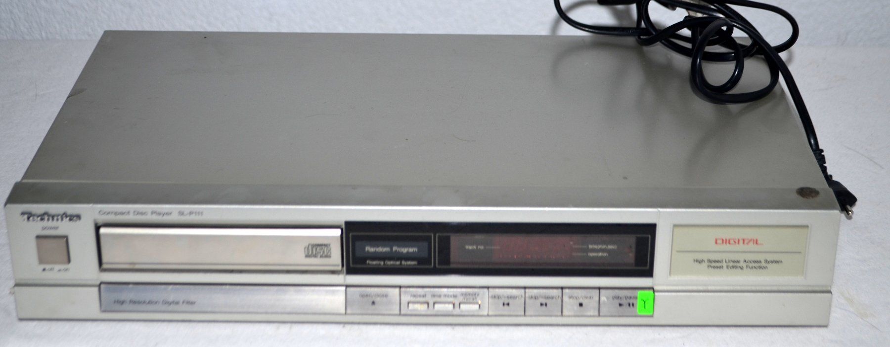 Technics Systèmes audio & multimédias: Technics SL-P111 CD Player – D'occasion à Collonges par arashee 1