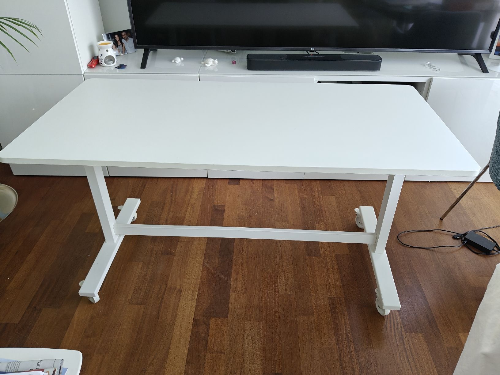 Ikea Scrivanie: Schreibtisch klappbar – Usato da Oberägeri venduto da dimmal