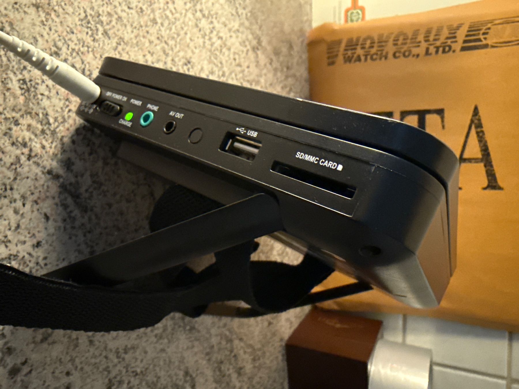 Microspot Systèmes audio & multimédias: Lecteur Microspot DVD Mini multizone – D'occasion à St imier par sav_bjf9 8