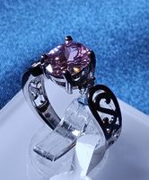 Sehr schöner Ring mit rosa Zirkonia, 925 versilbert, Gr.7