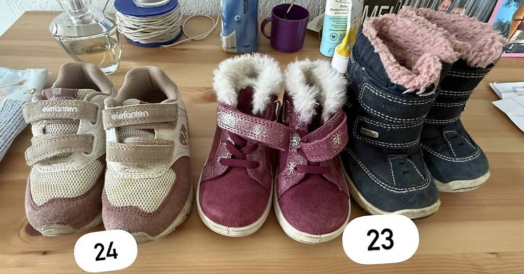 Schuhe für Mädchen: Diverse Schuhe  – Gebraucht aus Burg AG von Fionalucille 4
