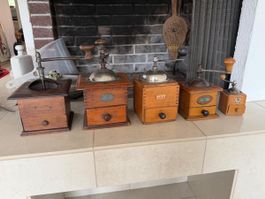Kaffeemühle Holz/Metall Set verschiedene Groessen guter Zust