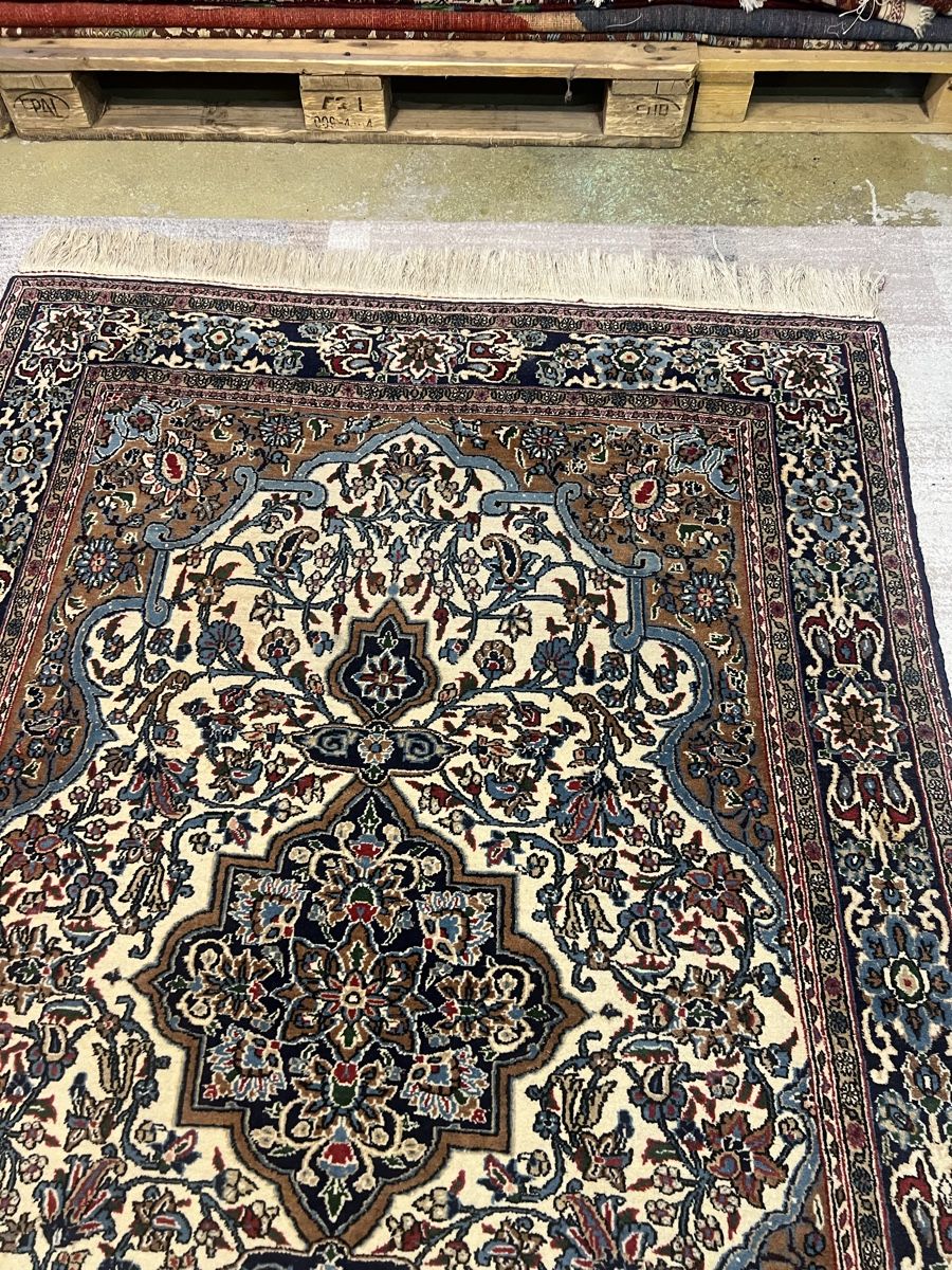 Tappeti: Sehr schöner Orientteppich Ghom! – Usato da Zürich venduto da Hemmat 2