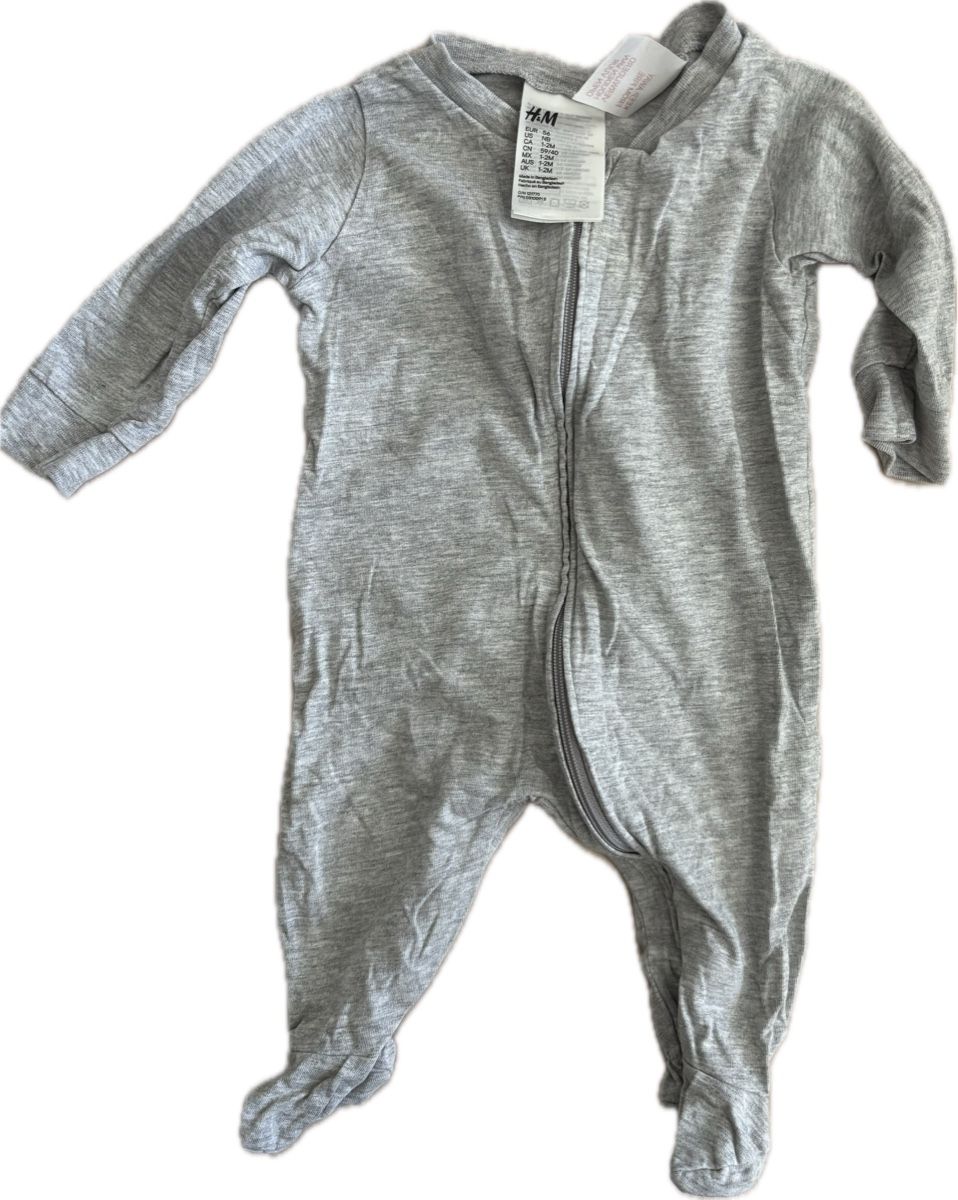 H&M Pigiama & Simili: 3x Babystrampler H&M Gr. 56 – Usato da Zürich venduto da pknop 1