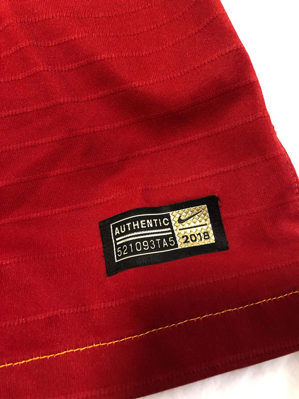 Nike Leibchen & Hosen: Maillot Galatasaray Nike Vaporknit taille M – Gebraucht aus Corsier GE von SWmoderncards 1