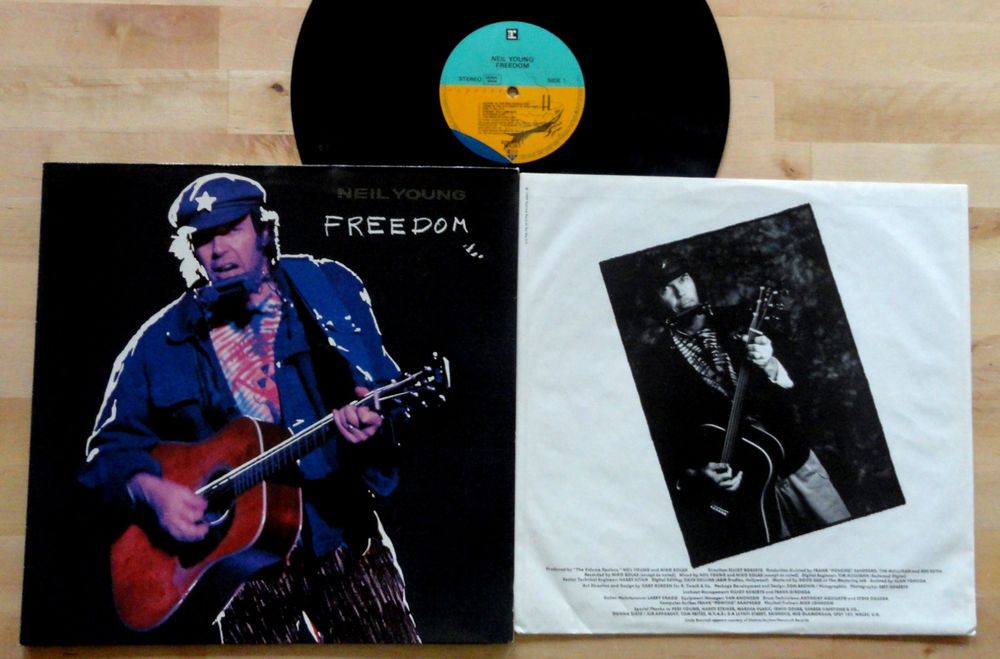 LP NEIL YOUNG freedom 1989 KULT neuwertig (Gebraucht) in Kesswil für ...