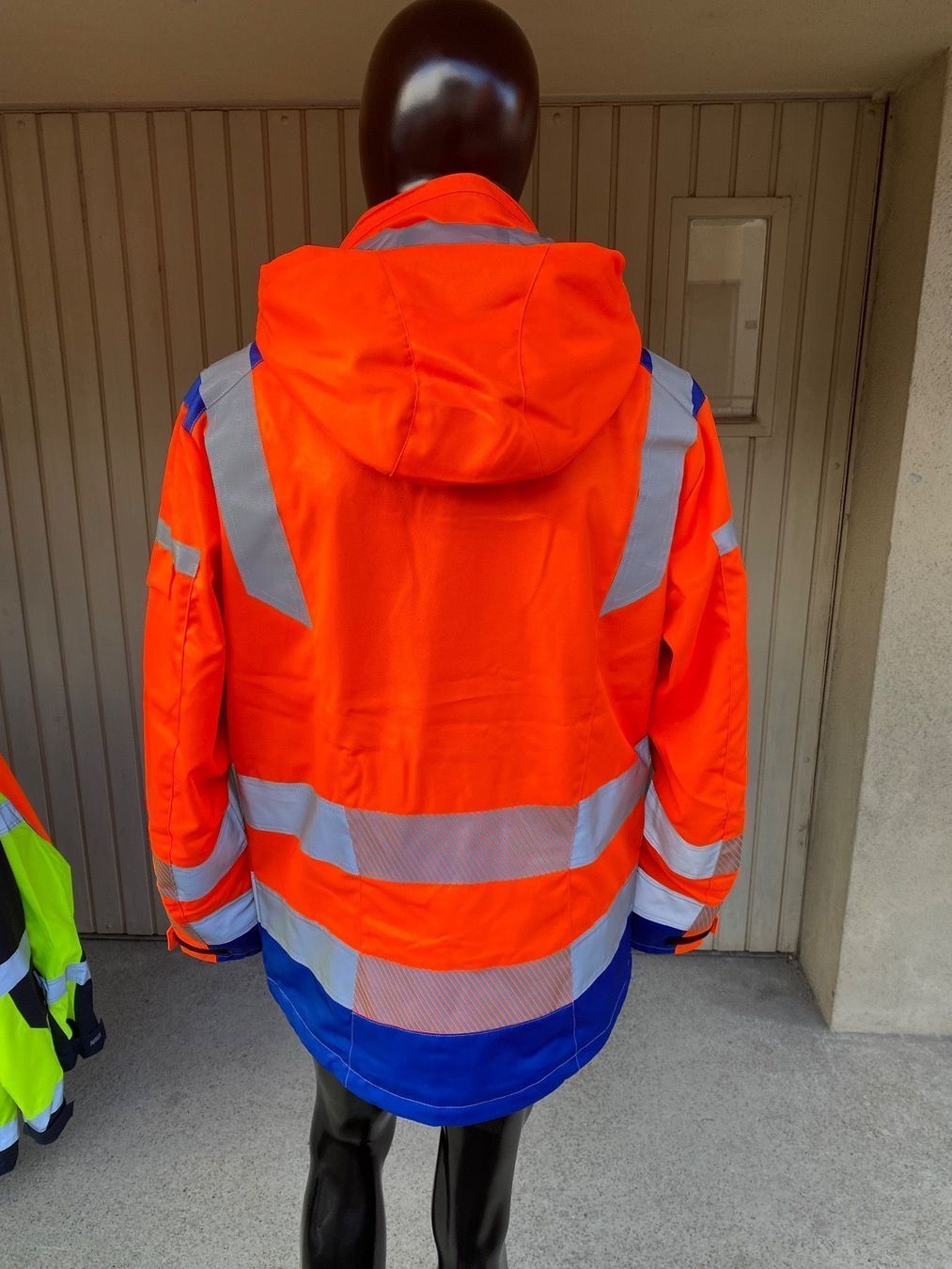 Giacche: Warnschutz-Jacke Sicherheitsbekleidung – Nuovo e nell'imballaggio originale da Winterthur venduto da sutti02 2