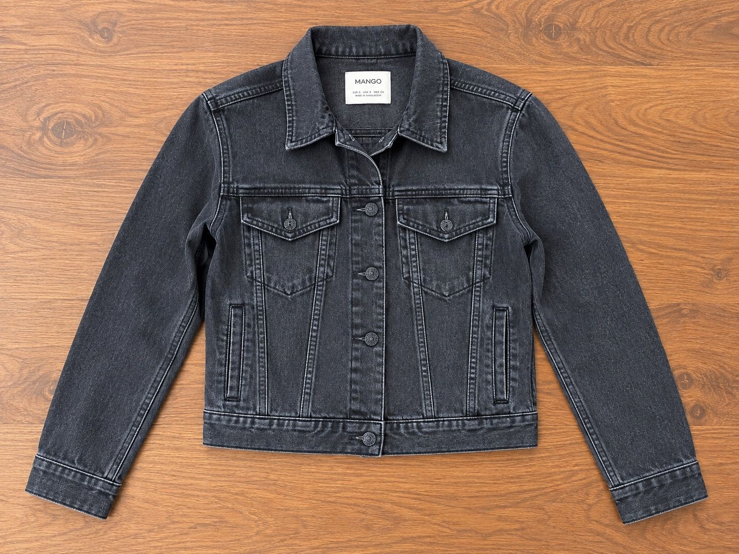 Mango Vestes: Mango Denim Jacket, Size S, Dark Grey – D'occasion à Meilen par ana_qaz