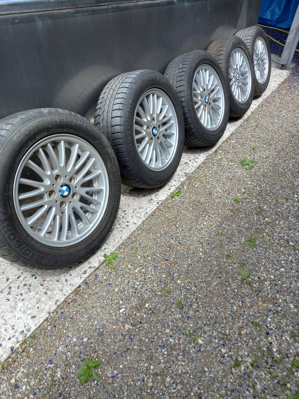 BMW Tutti pezzi di ricambio auto: BMW Felgen /Räder – Usato da Thayngen venduto da OLMIC
