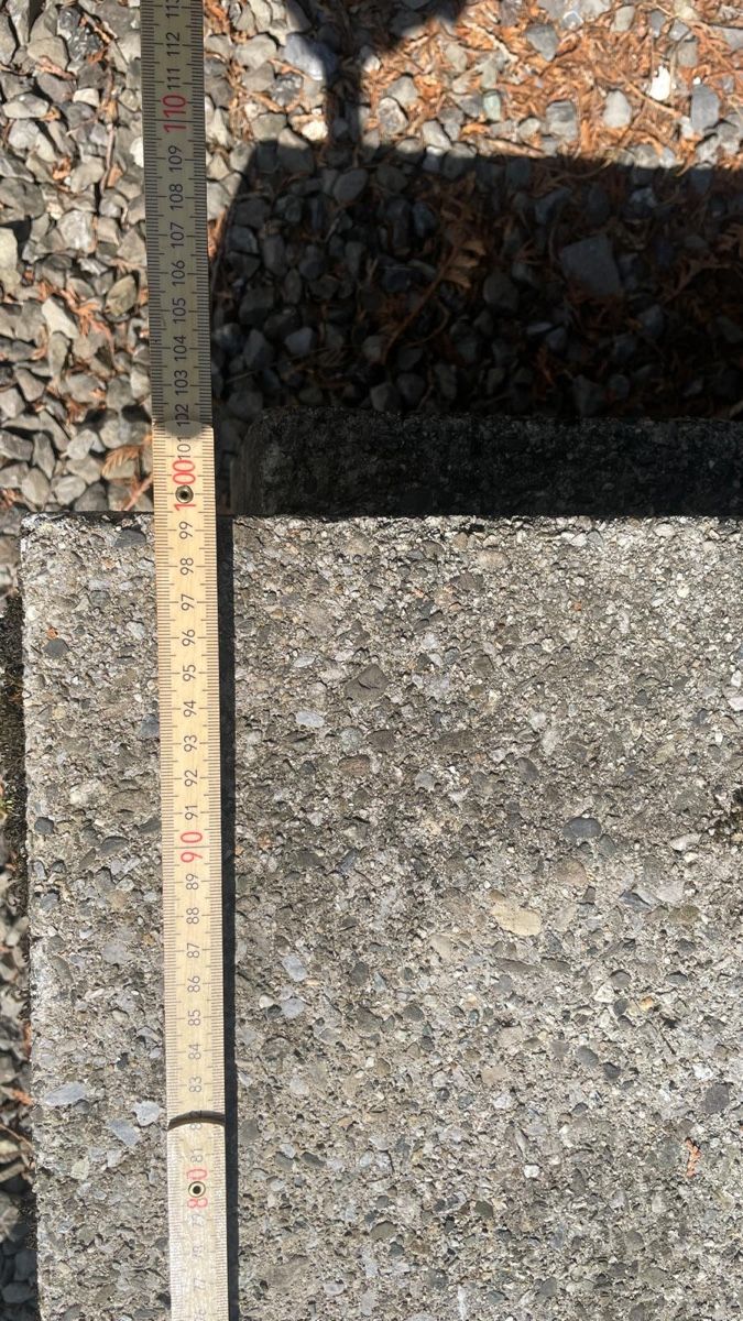 Scale: Treppenstufen Beton – Usato da Wolhusen venduto da AlpenVibe 1