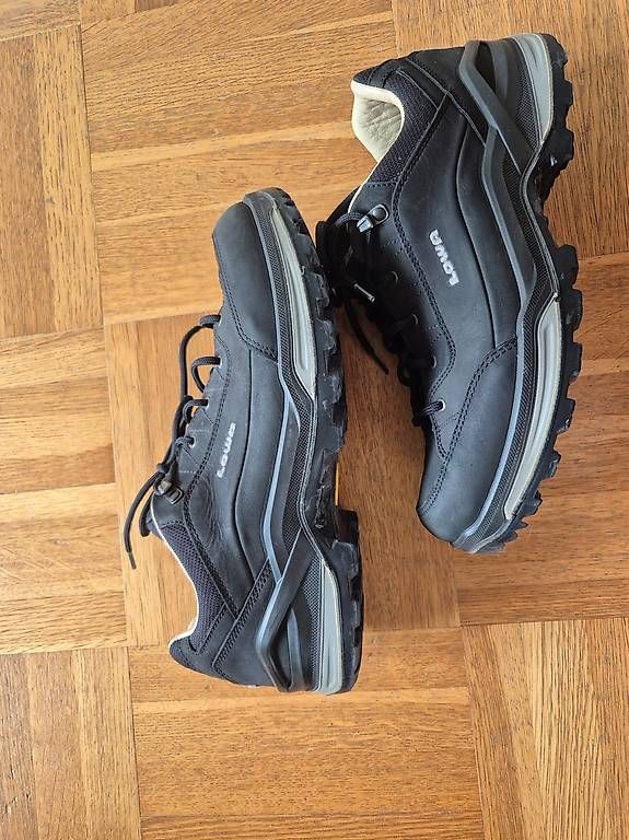 Chaussures garçon: Wanderschuhe Lowa neu – D'occasion à Kriens par honig01 2