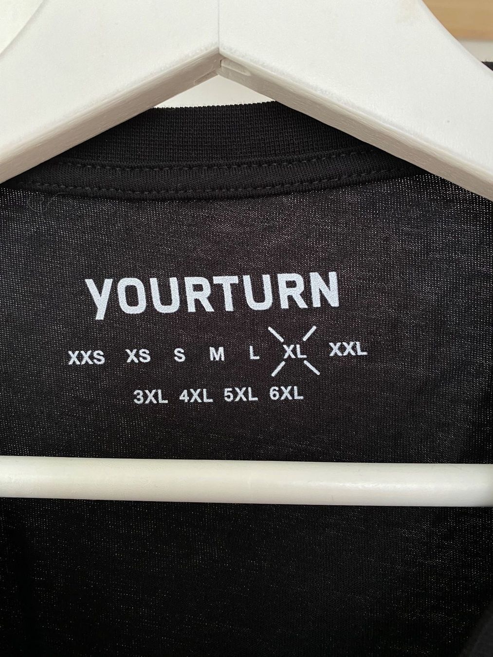 T-shirt: YOURTURN T-shirt – Nuovo (secondo la descrizione) da Biel/Bienne venduto da Sommer_17 1