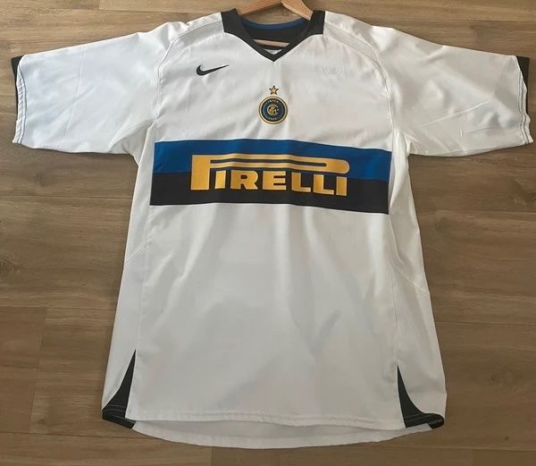 Nike Canottiere & Pantaloni: Inter de Milan Original 2005/06 Adriano size L – Usato da Genève venduto da RdV-o-BuyMorePayLess