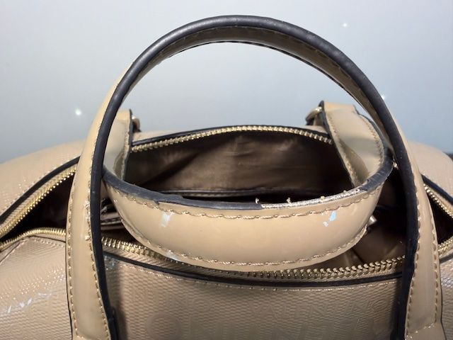 Valentino Taschen für Damen: Valentino Handtasche Beige mit Schultergurt – Gebraucht aus Aarau Rohr von HappyKoala 3