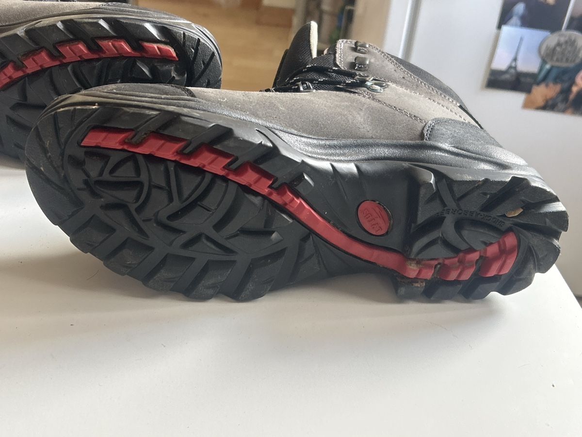 Scarpe da uomo: Wanderschuhe Lytos Grösse 44 gebraucht(I8) – Usato da Aarau venduto da bro_9zsg 2