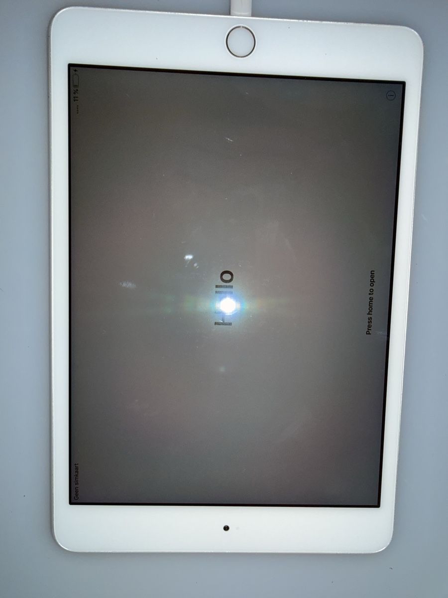 Apple Tablet PC: Apple iPad Mini, Top Zustand! – Usato da Zürich venduto da Loxnt 3