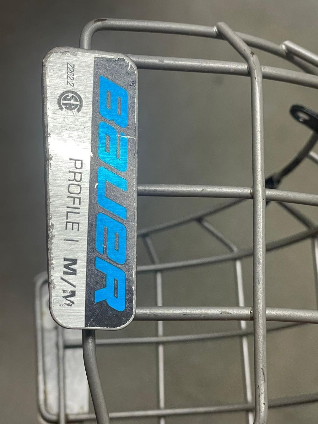 Griglie e Inferriate: Eishockey Bauer Gitter Profile M/M – Usato da Urdorf venduto da florida100