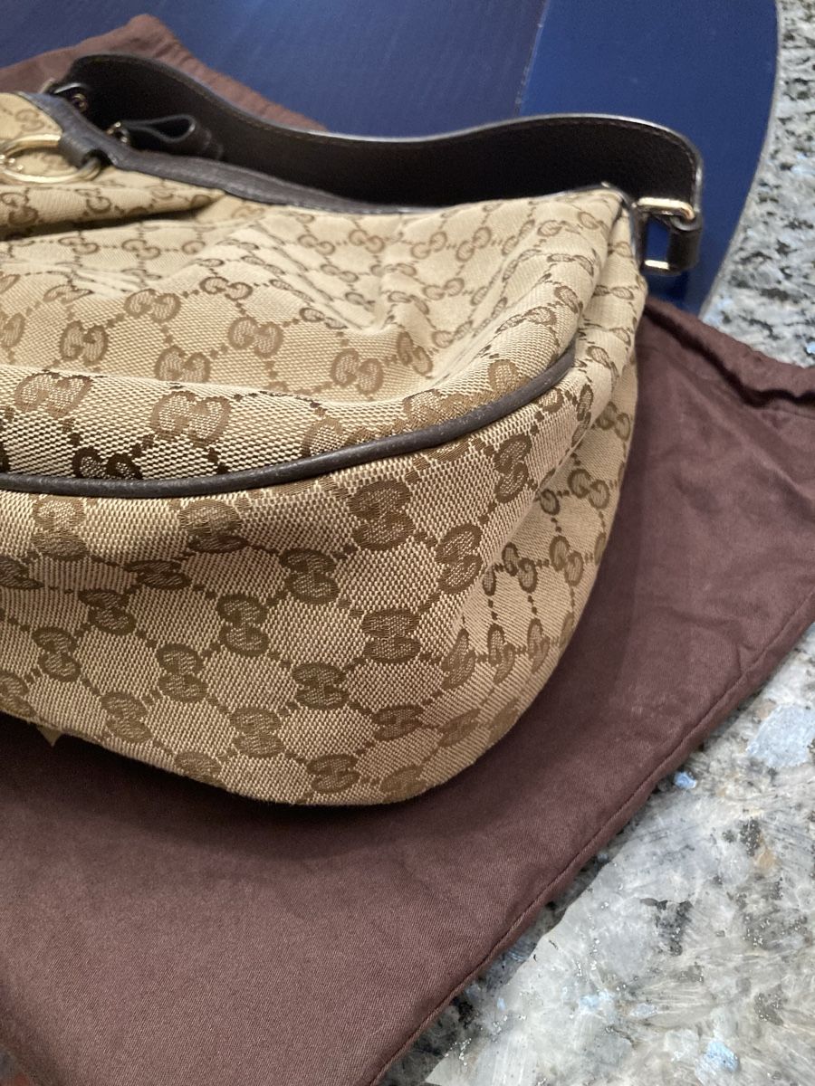 Gucci Borse da donna: Gucci Sukey Hobo Segeltuch medium – Usato da Dietikon venduto da Closet_refurbished 1