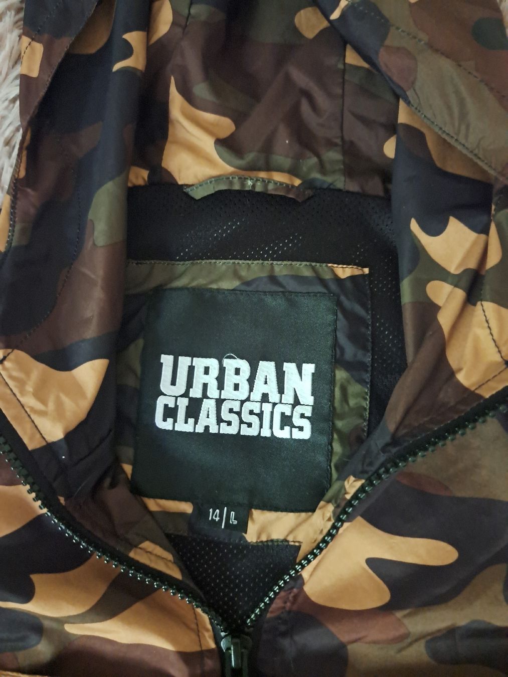 Urban Outfitters Vestes & Manteaux: Windjacke URBAN CLASSICS  – D'occasion à Bern par dhh_zc5w 2