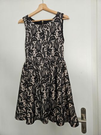 Wunderschönes Kleid Gr.M