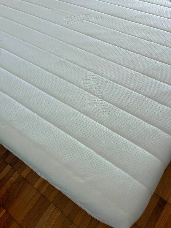 Materassi: Memory Foam Mattress (140 x 200 cm) – Usato da Zürich venduto da joe_gq86 2