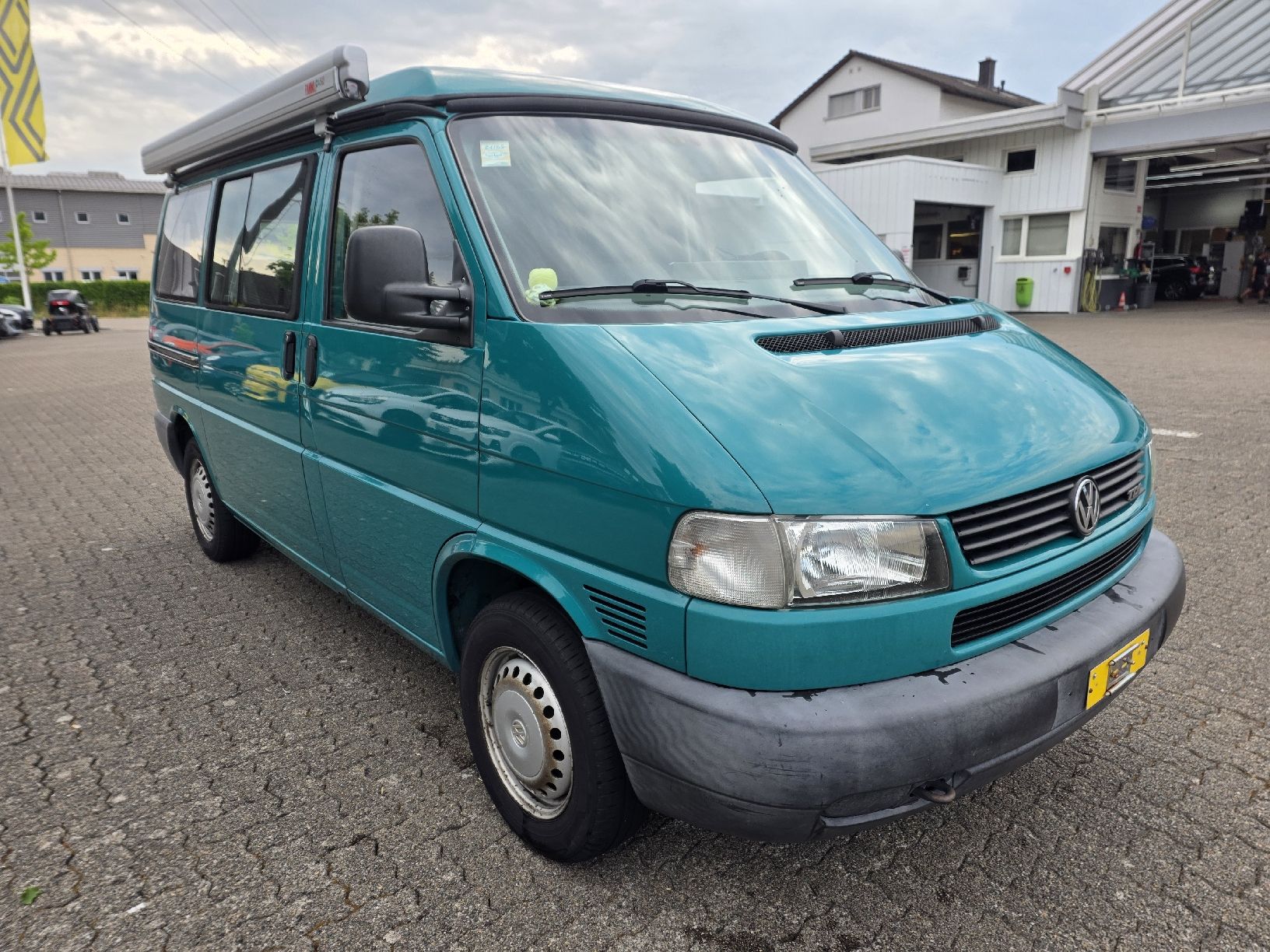 VW Veicoli da campeggio: VW T4 Camper – Usato da Eiken venduto da Keropower 4