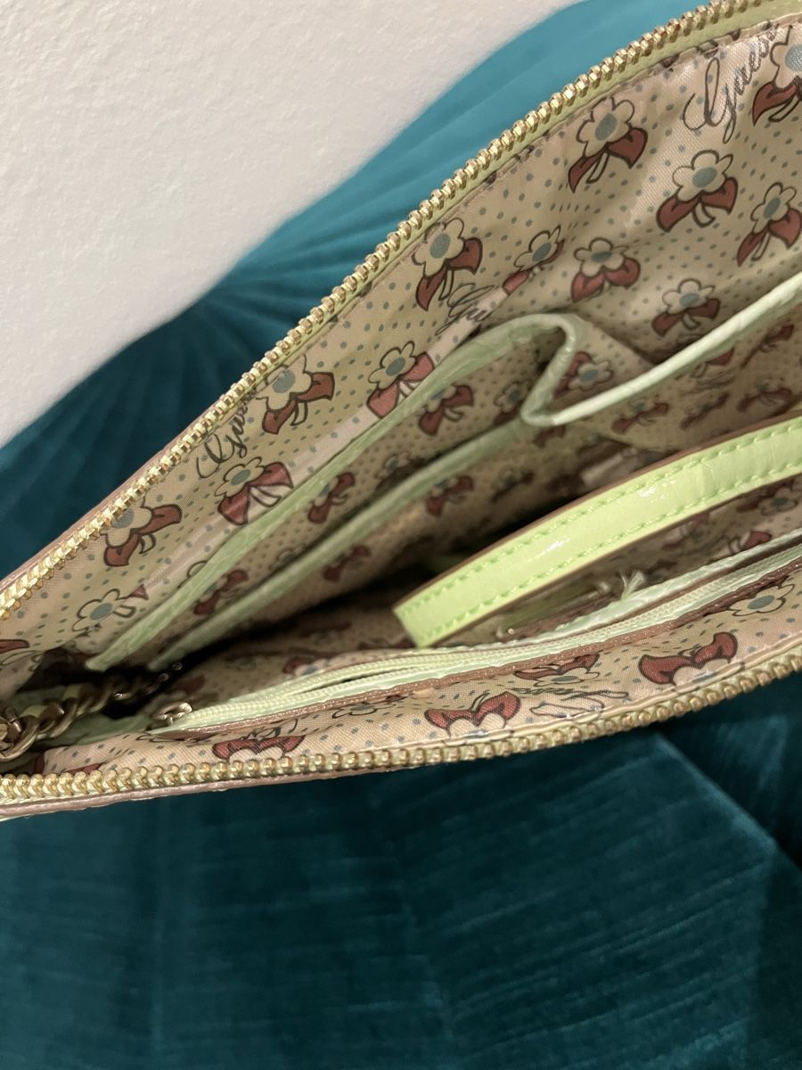 Guess Borse da donna: Guess Tasche Mintgrün – Nuovo (secondo la descrizione) da Amlikon-Bissegg venduto da Rahelbr5 3
