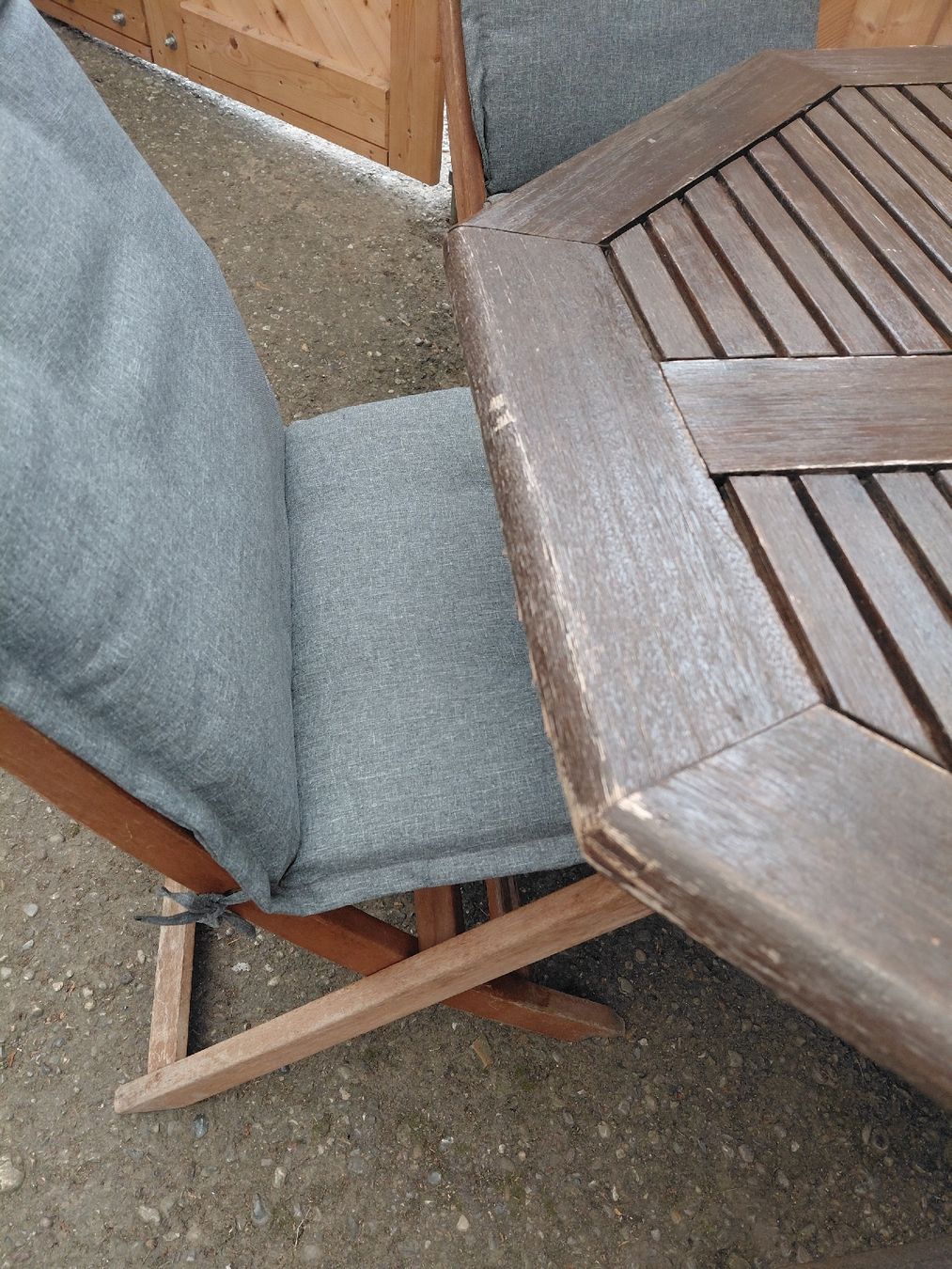 Set di tavolo e panche: Gartensitzgruppe  – Usato da Ennetbühl venduto da Marlon79 4