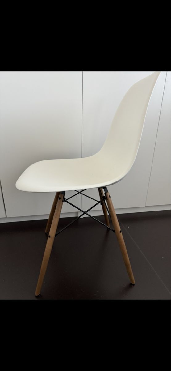 Vitra Stühle: Vitra eames plastic side chair – Neu (gemäss Beschreibung) aus Gattikon von fra_rm9k 2