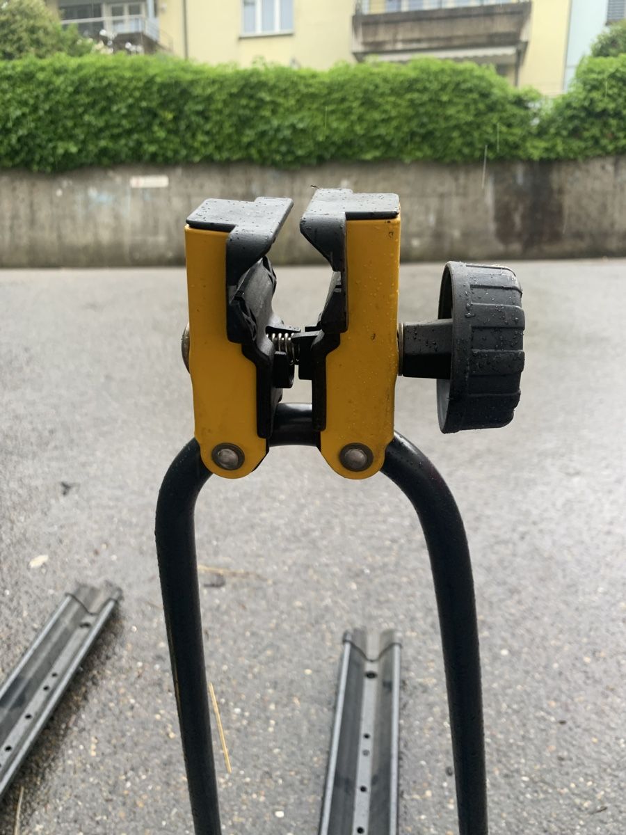 Portapacchi: Fahrrad Dachträger fürs Auto – Usato da Gossau sg venduto da Weekwarrior 4