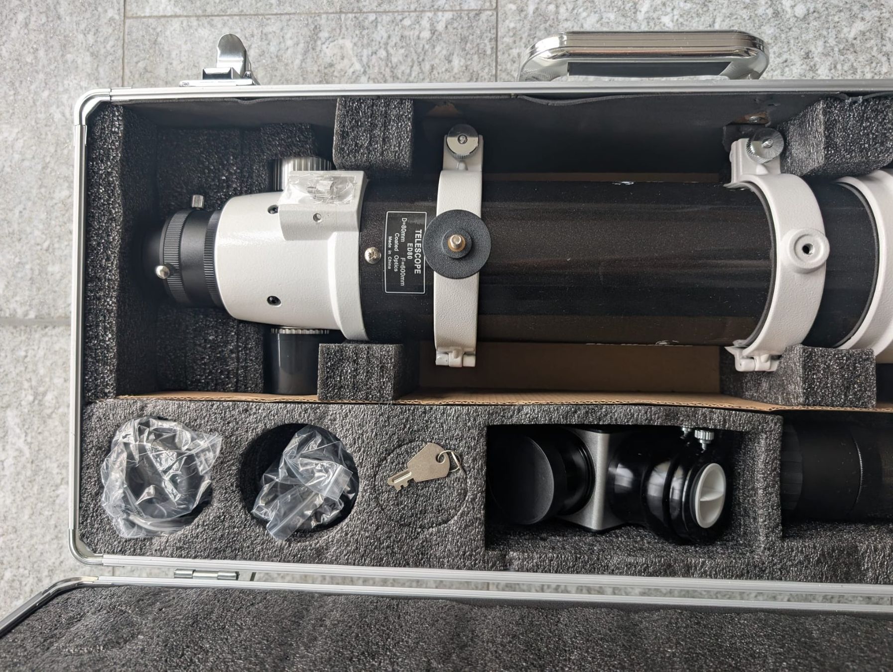 Sky-Watcher Telescopi: Skywatcher 80/600 EvoStar ED OTA – Nuovo (secondo la descrizione) da Zürich venduto da Aci6