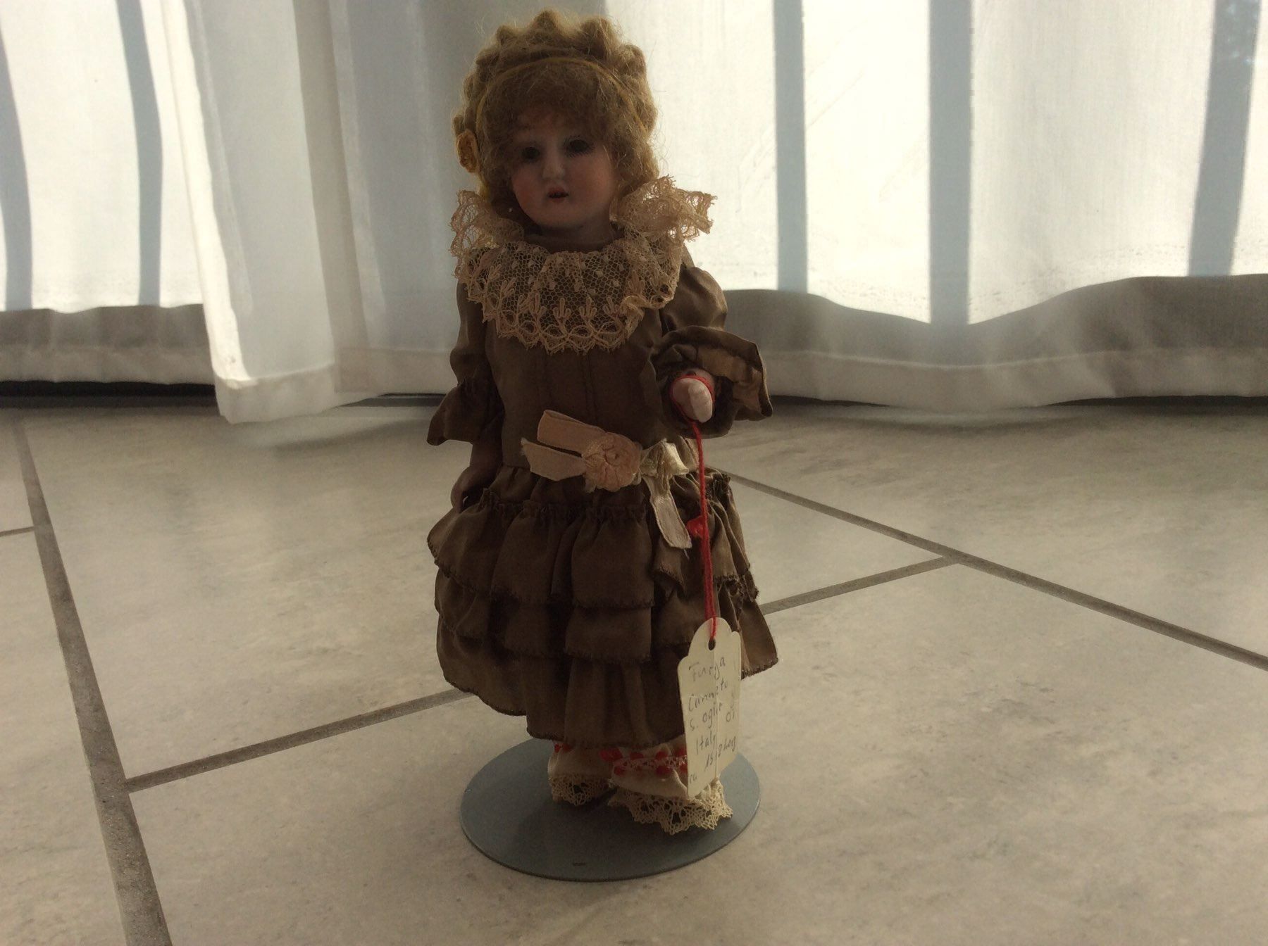 Puppen: antike puppe ca. 1918 – Gebraucht aus Basel von dept 2