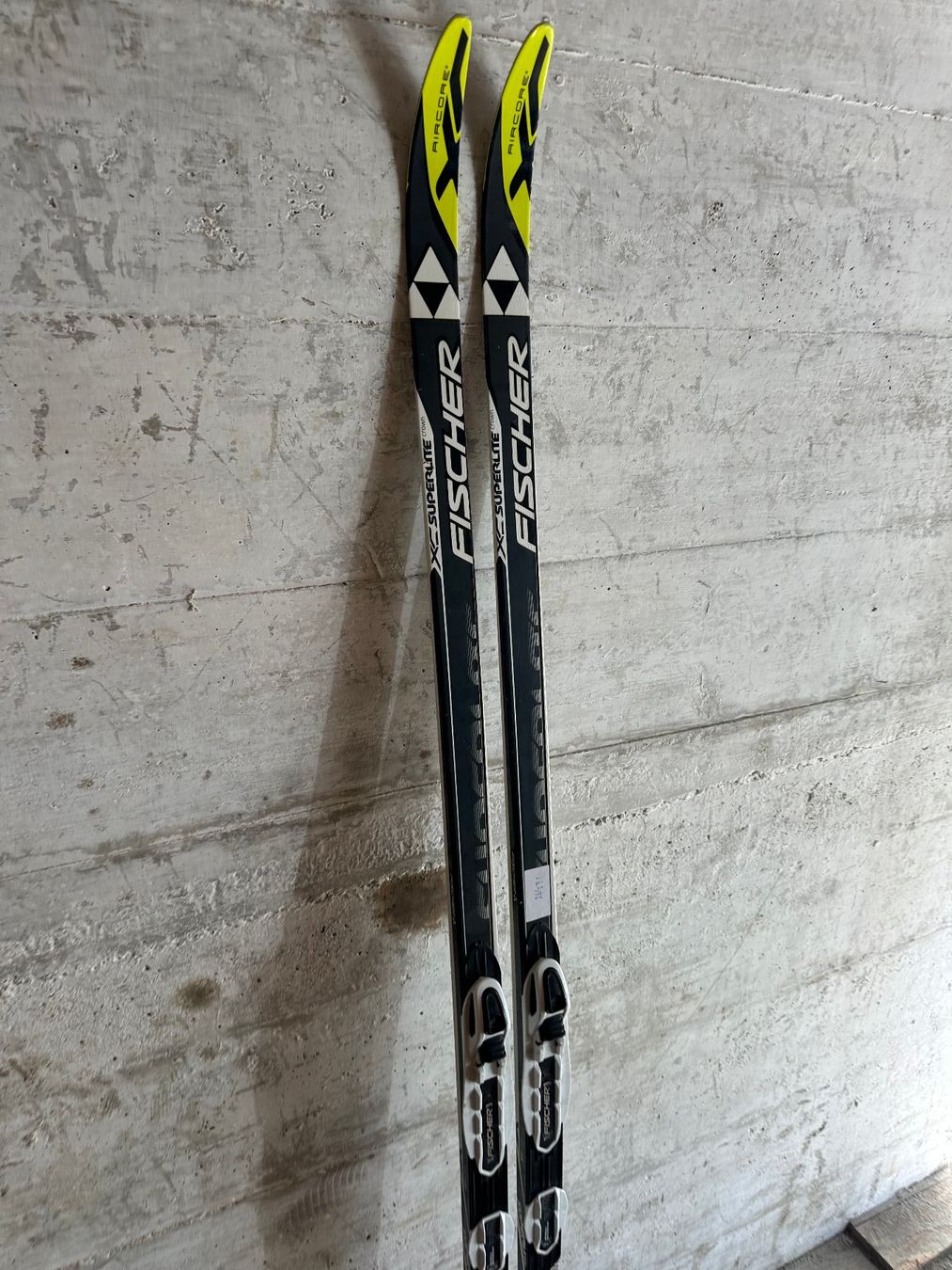 Fischer Sci: Fischer Klassisch Langlaufski 172CM – Usato da Emmenbrücke venduto da karkarkar 2