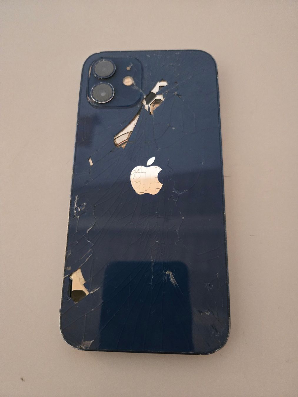 Apple Telefoni cellulari / Smartphones: Iphone 12 – Usato da Altstätten SG venduto da Tschuppben 1