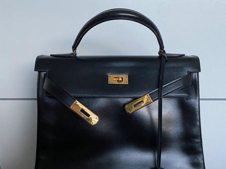 Hermès Kelly 32 mit goldener Hardware